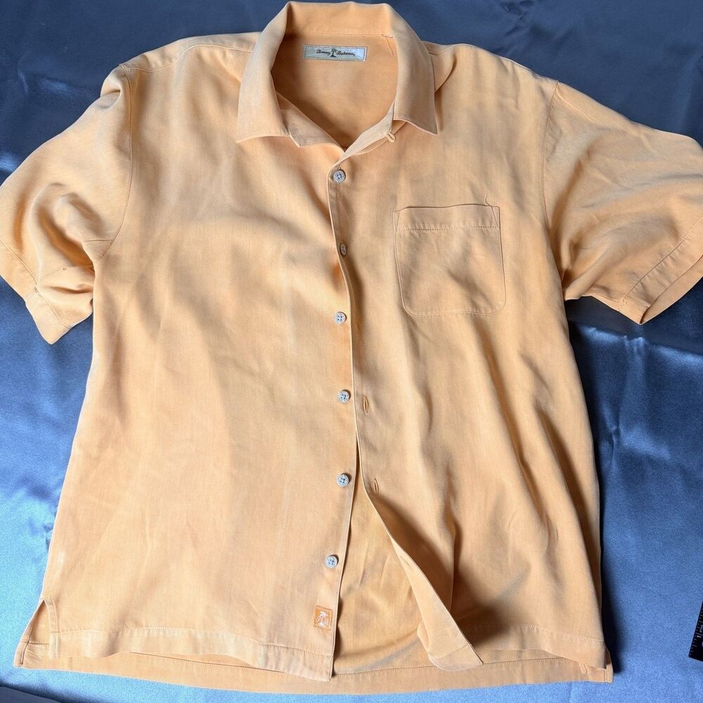 Tommy Bahama Mens Short Sleeve Camp Shirt Orange Embroidered Slit Vents Y2K
